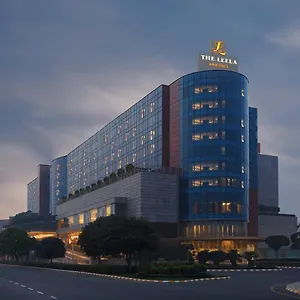 ***** Hotell The Leela Ambience Gurugram & Residences - The Luxury Urban Sanctuary Indien